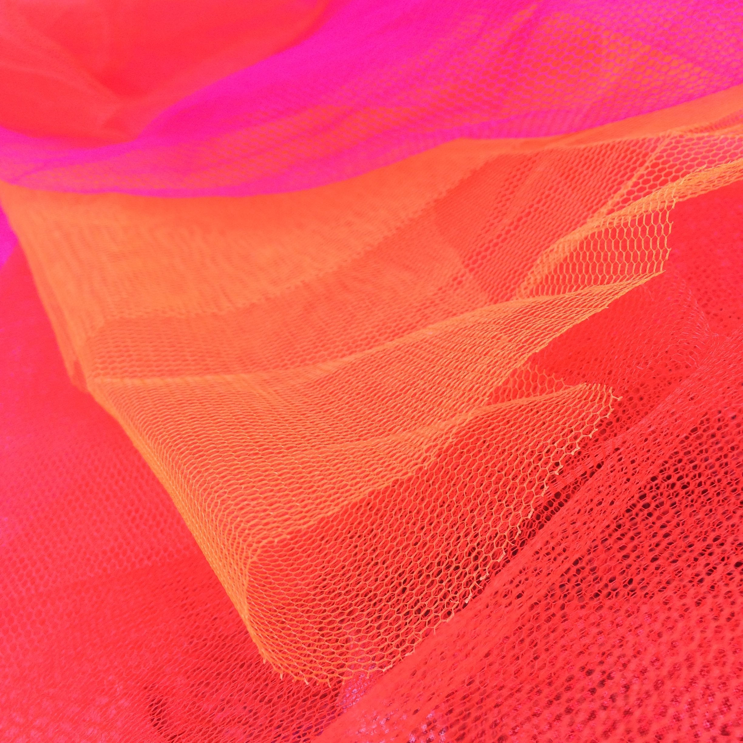get some red netting, go from orangy reds all the way to bluey pinks.